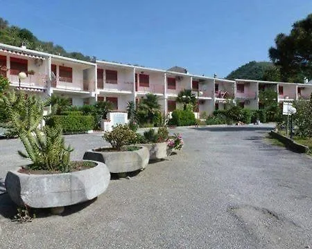 Xenia *